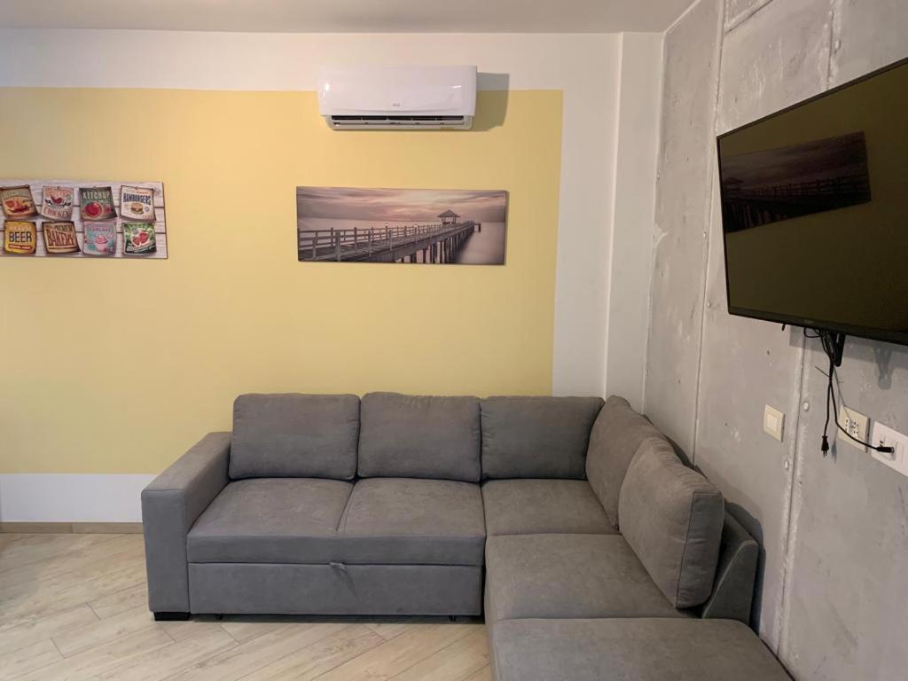 Alfiume B Apartment Tirano Luaran gambar